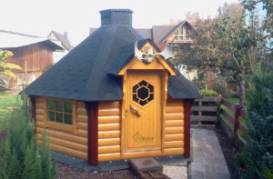 Finkota Grillhütte 9.2 m2 mit Elchgeweih